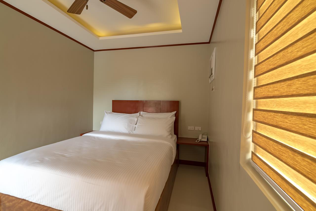 Coral Cliff Hotel El Nido Exterior foto